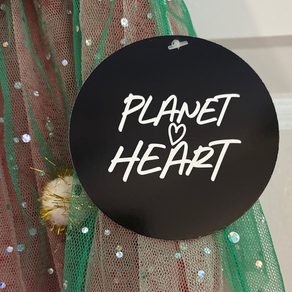 NWT Festive Red and Green Tulle Skirt - Size S - Picture 2 of 5